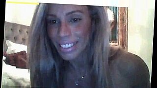 Patricia Oliveira shows her beauty and fitness in stunning photos.